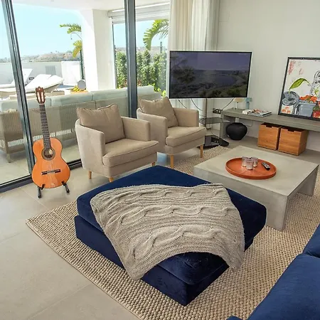 Villa 3 Bdrm Vacation • Sea View • Cala De Mijas