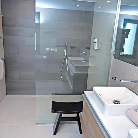 3 Bdrm Vacation • Sea View • Cala De Mijas * La Cala De Mijas