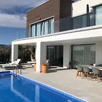 Villa 3 Bdrm Vacation • Sea View • Cala De Mijas La Cala De Mijas